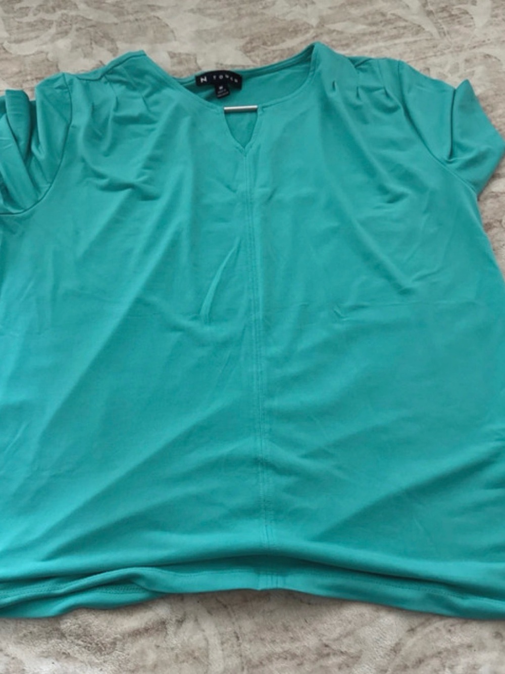 Men's Teal Short-Sleeve V-Neck Shirt